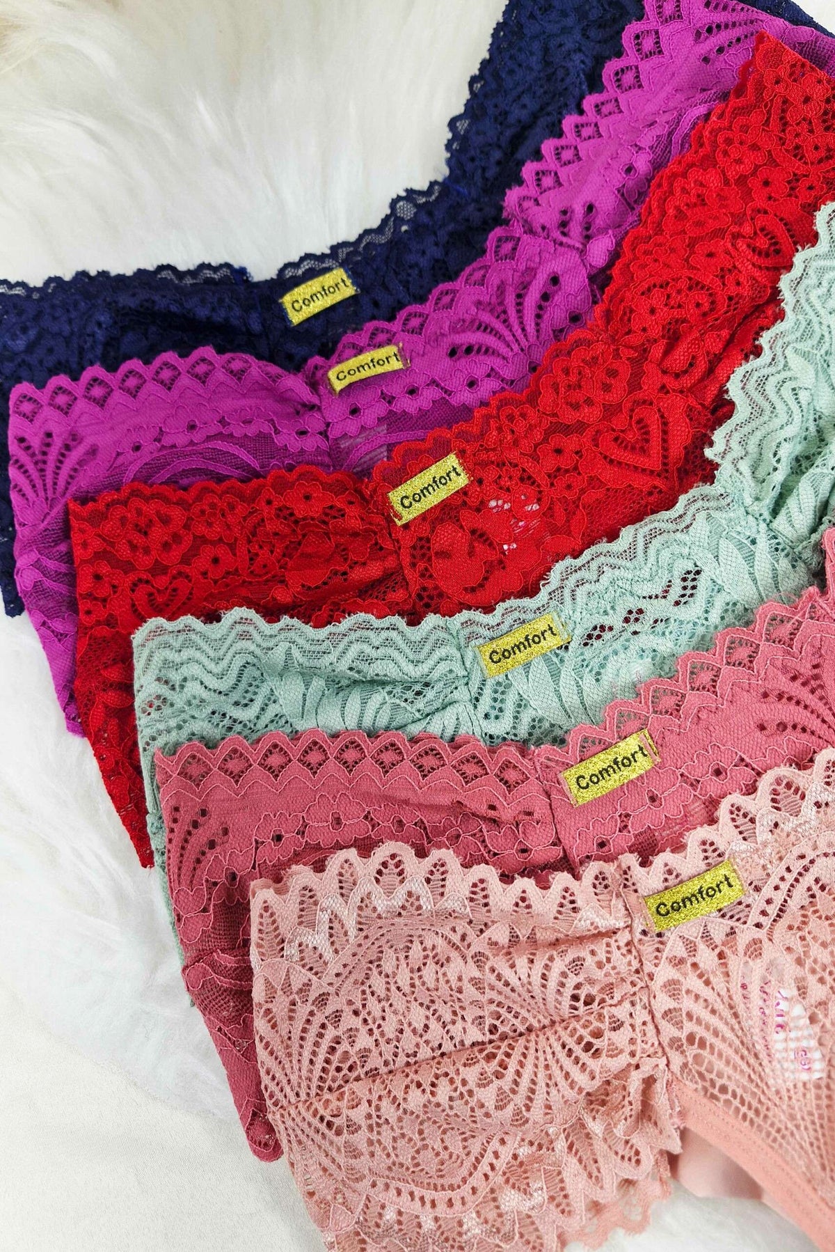 Calcinha Fio Duplo de Renda em Branco – Doce Malícia