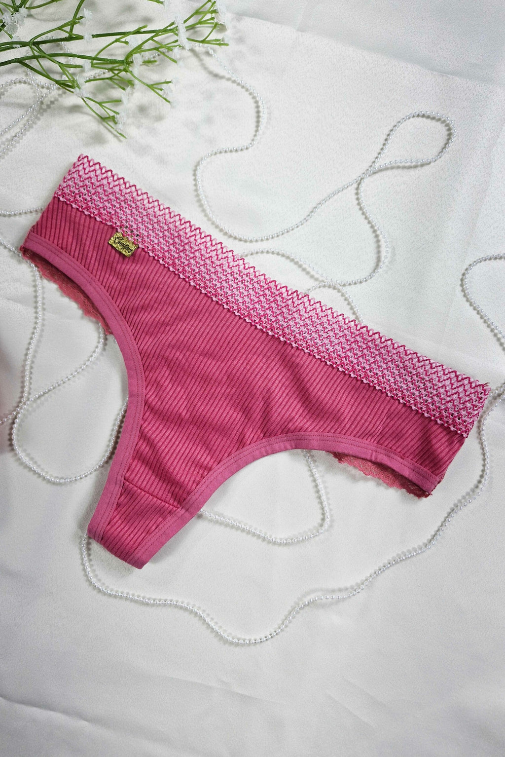 Calcinha Fio Sexy Canelado com Renda em Fantástico – Doce Malícia