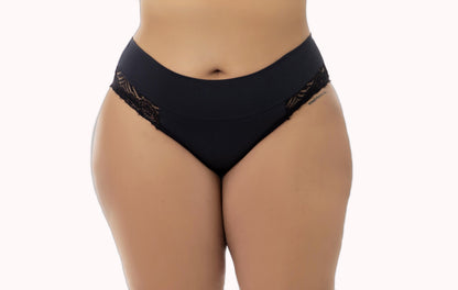 Calcinha Plus Size com Renda