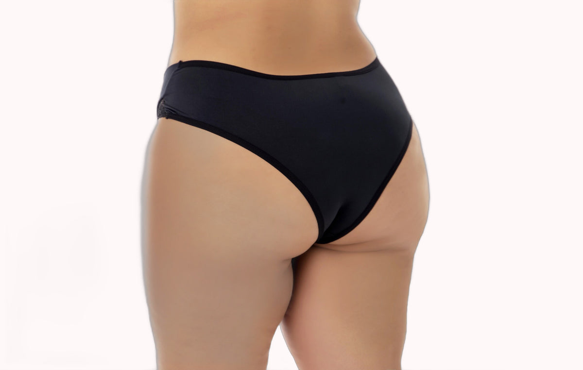 Calcinha Plus Size com Renda