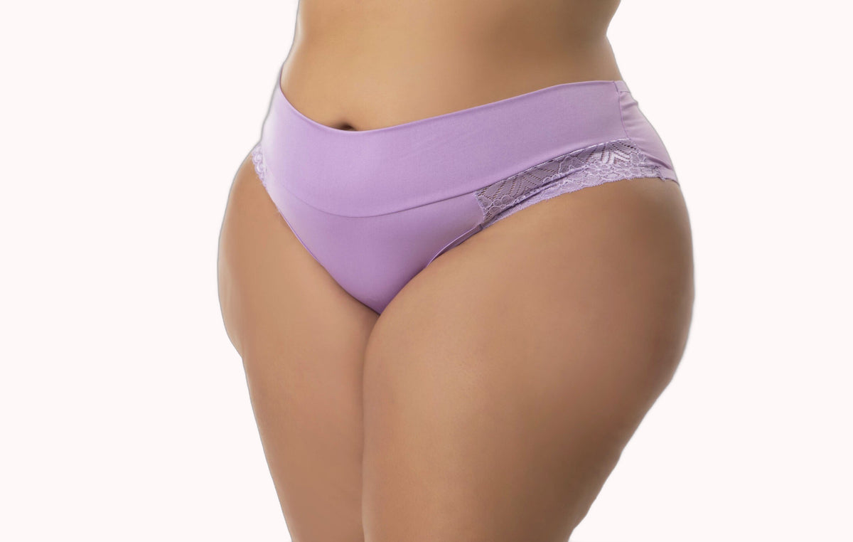 Calcinha Plus Size com Renda
