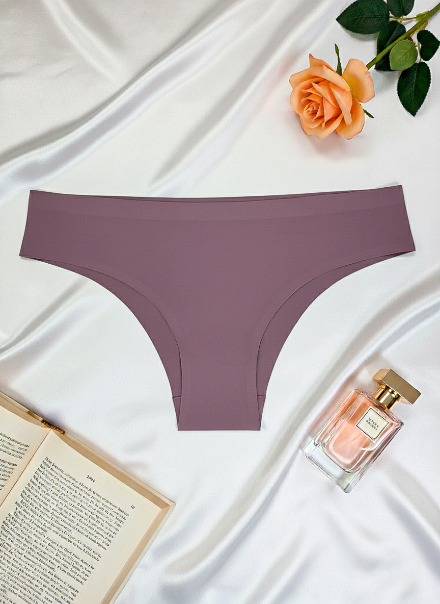 Calcinha Tanga Sem Costura em Branco – Doce Malícia