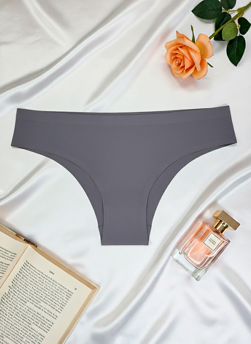 Calcinha Tanga Sem Costura em Branco – Doce Malícia