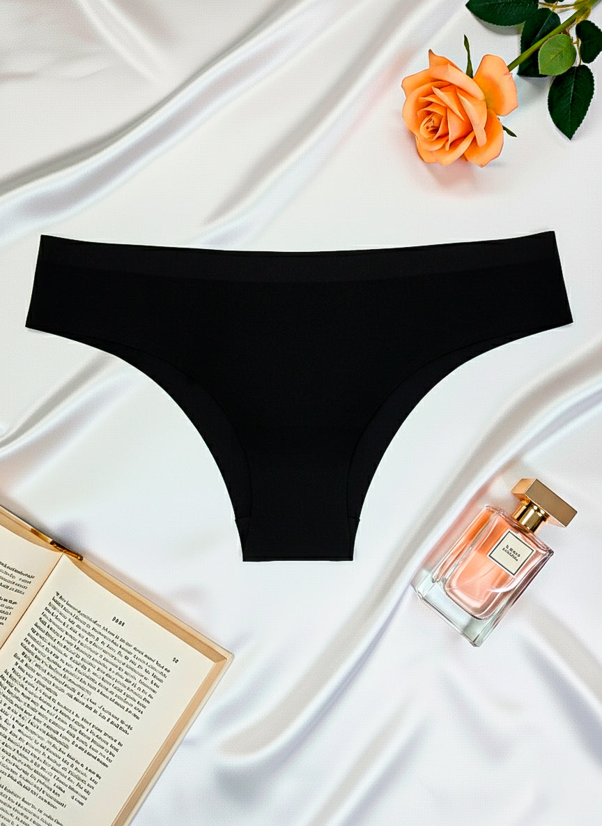Calcinha Tanga Sem Costura em Branco – Doce Malícia