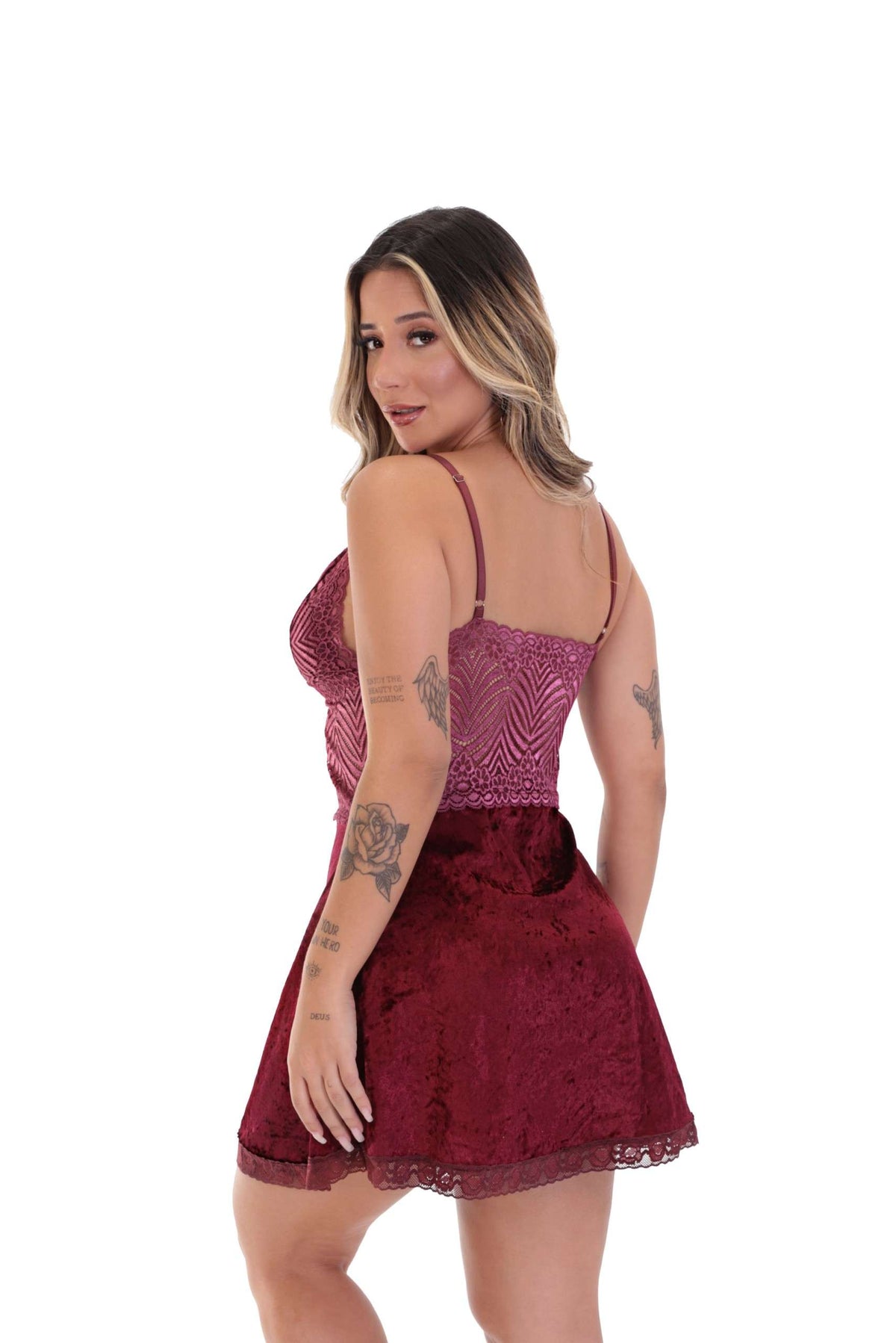 Camisola em renda e veludo em Preto – Doce Malícia