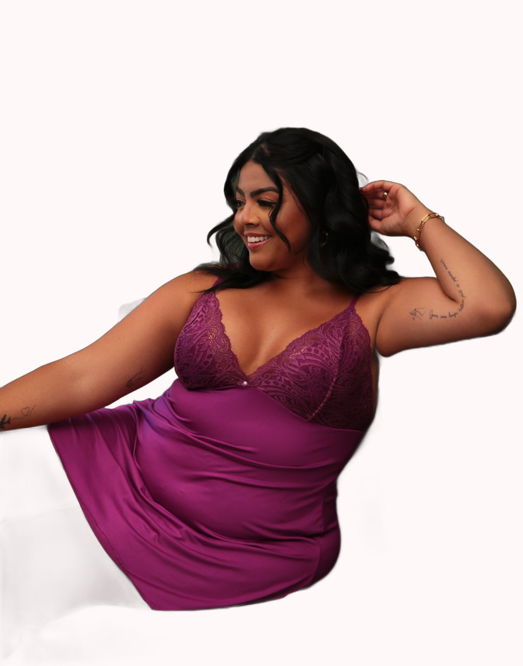 Camisola Básica Plus Size com Renda – Doce Malícia