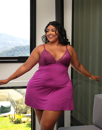Camisola Básica Plus Size com Renda em Cronos – Doce Malícia