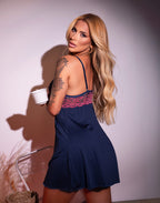 Camisola em Renda Bicolor com em azul-Marinho – Doce Malícia