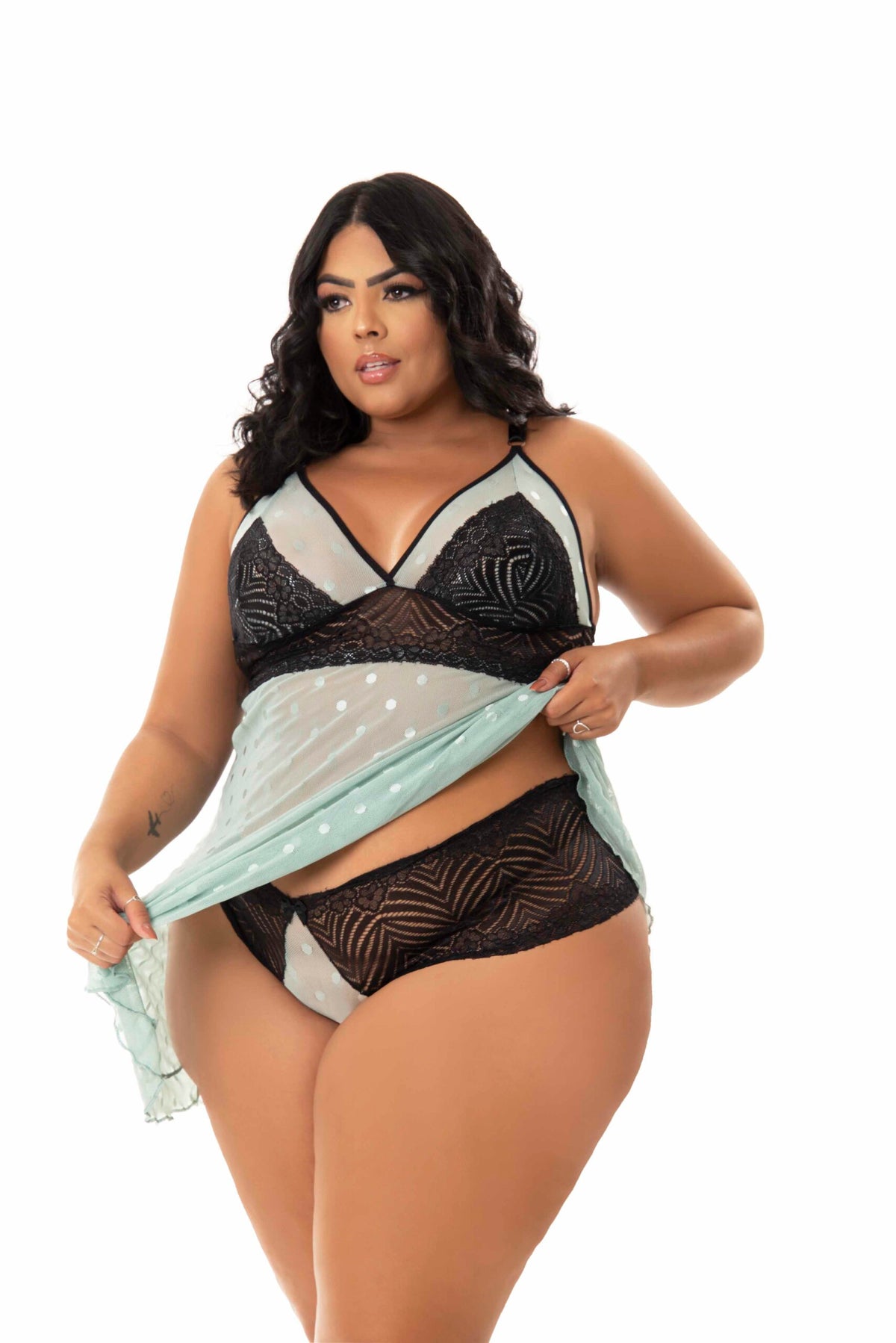 Camisola Plus Size em Branco – Doce Malícia