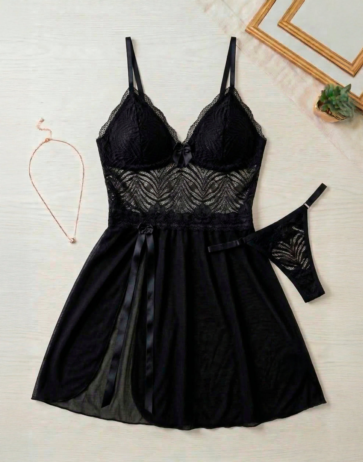Camisola Sexy em Tule com Fenda em azul-Marinho – Doce Malícia