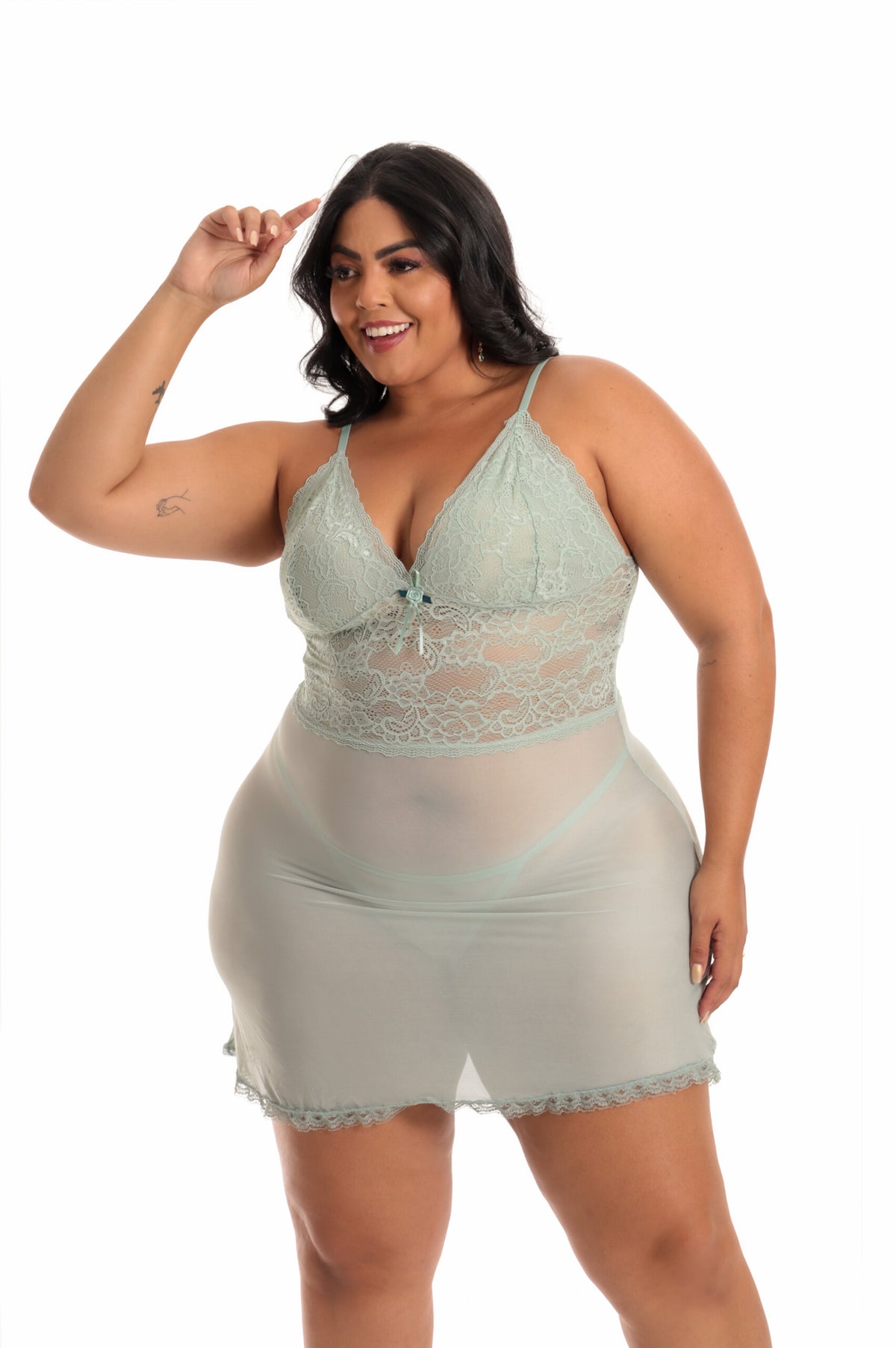 Camisola sexy plus size com calcinha em Branco – Doce Malícia