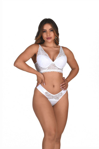Conjunto com detalhe em renda em cores sortidas – Doce Malícia