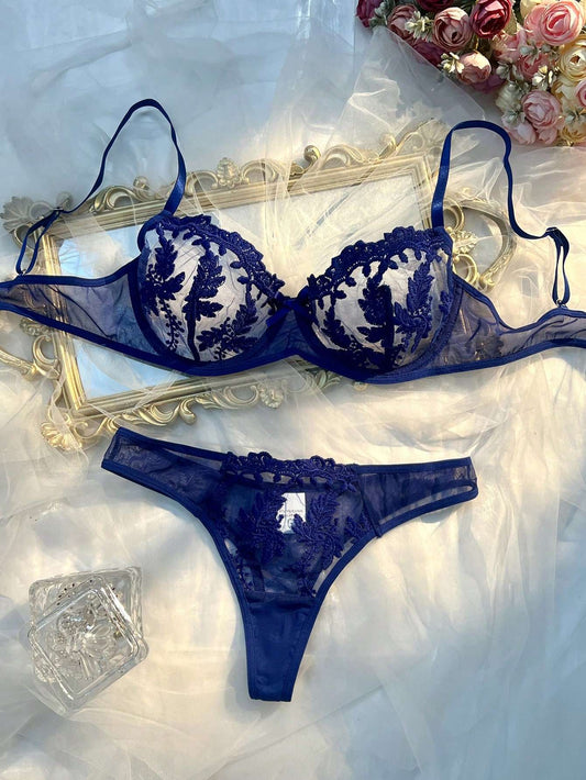 Conjunto de Lingerie Bordado Floral com Bojo – Doce Malícia