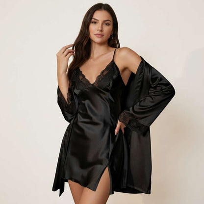 Conjunto Camisola e Robe de Cetim com Renda – Doce Malícia - Preto