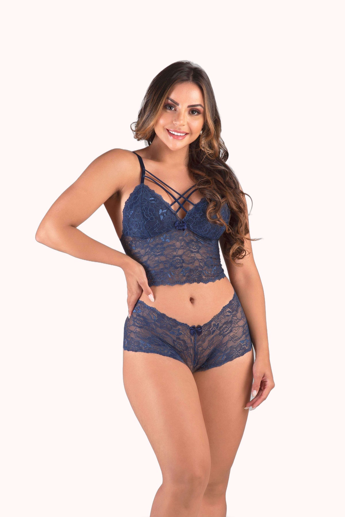 Conjunto de renda strappy sem bojo – Doce Malícia