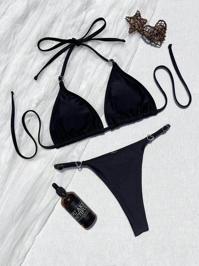 Biquíni Triangular Preto com Argola Coração – Doce Malícia — Doce Malícia
