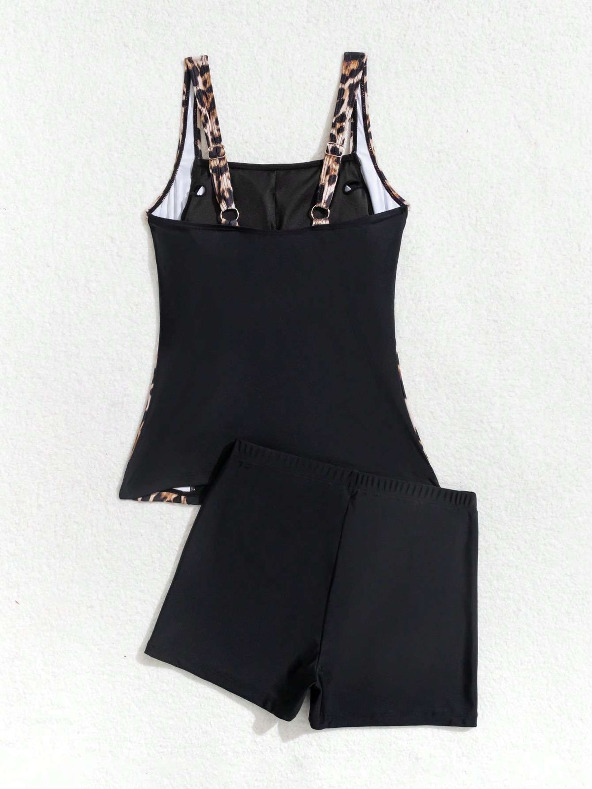 Conjunto Tankini Esportivo Animal Print – Doce Malícia