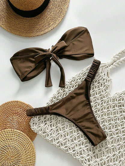 Biquíni Bandeau Marrom com Argola Metálica – Doce Malícia