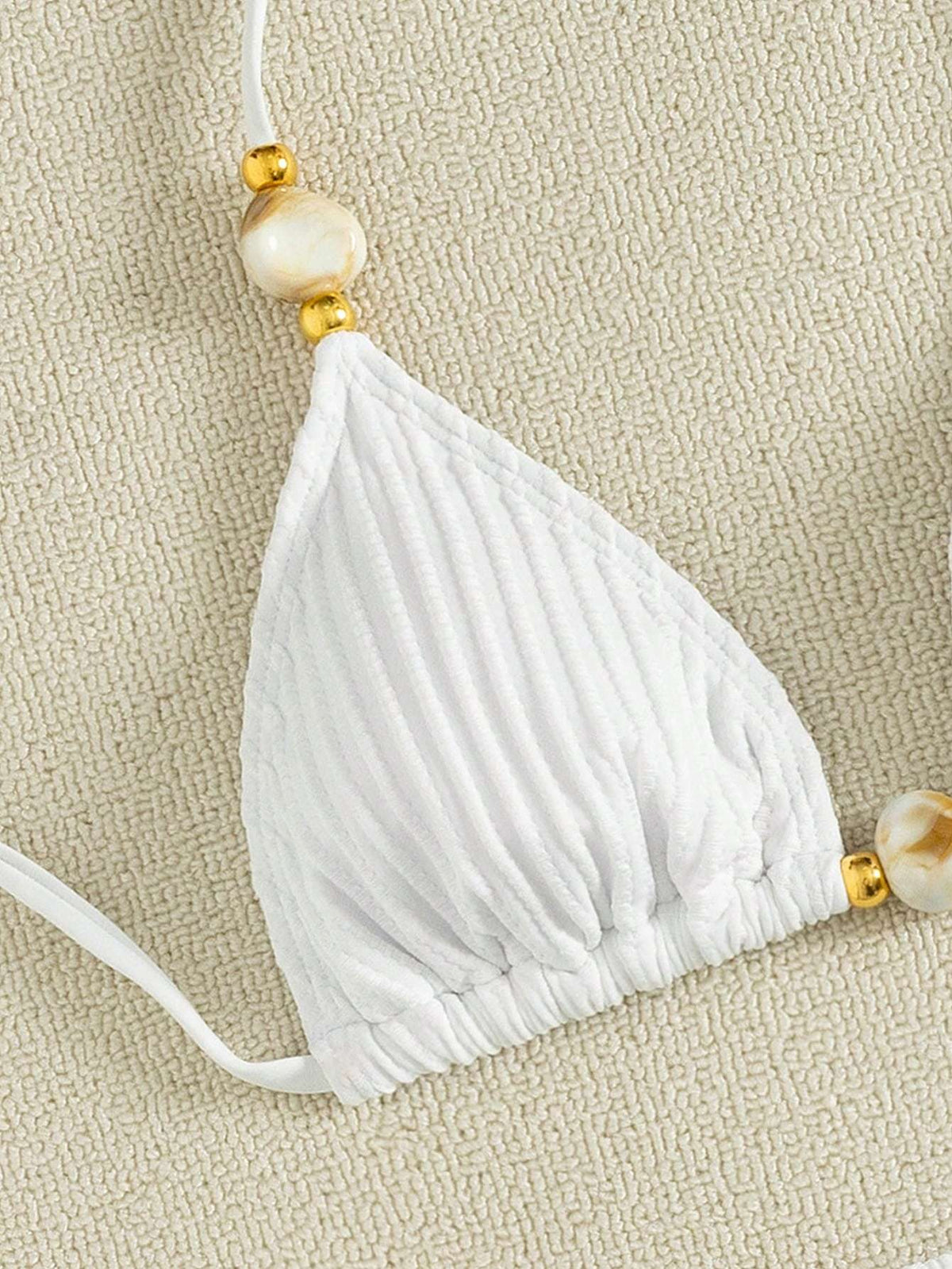 Biquíni Texturizado Branco com Pérola – Doce Malícia