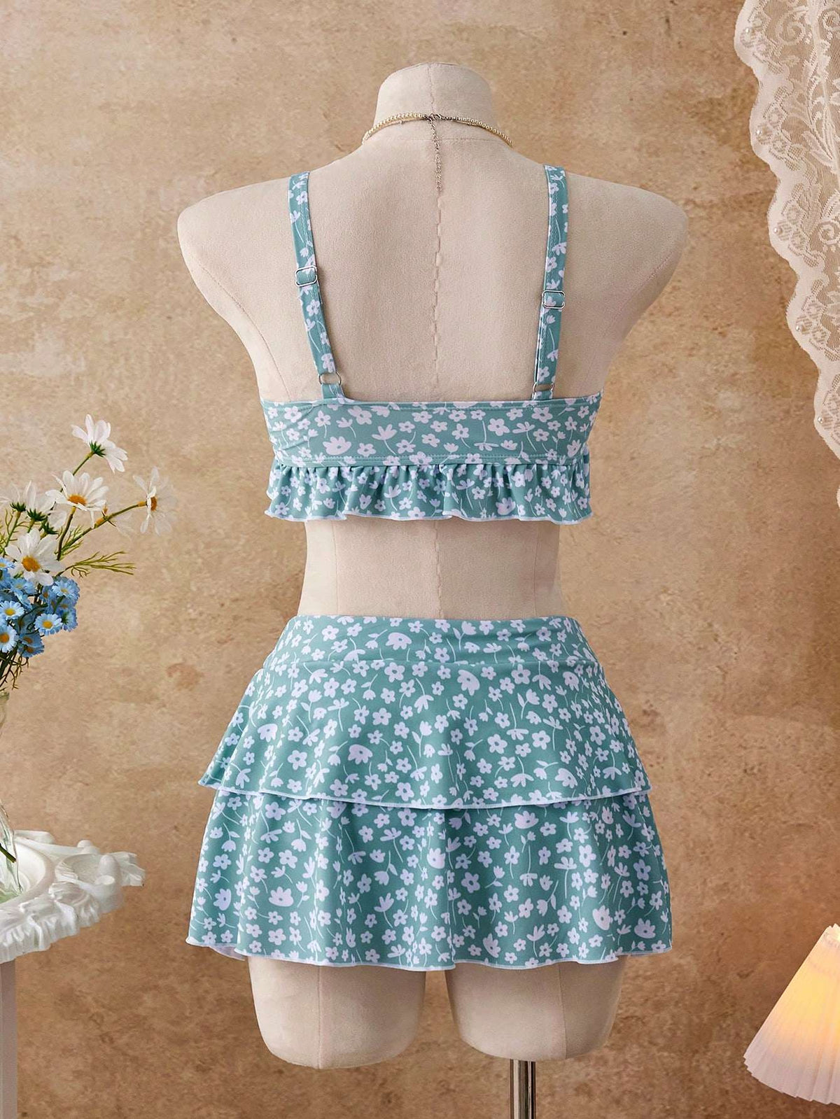 Conjunto Praia Top Franzido + Saia Floral Azul – Doce Malícia