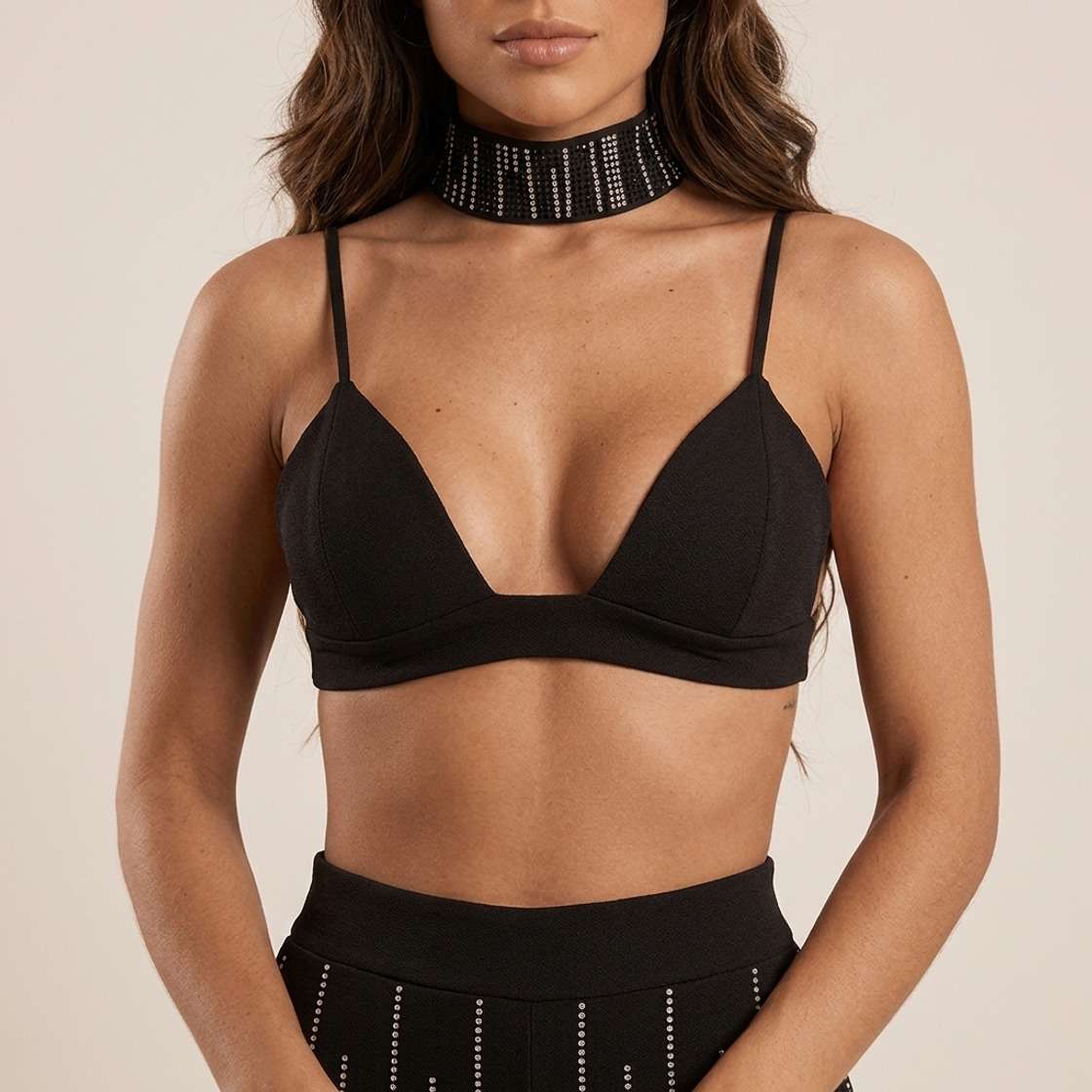 Conjunto Melina Calça + Cropped + Choker Strass - Preto
