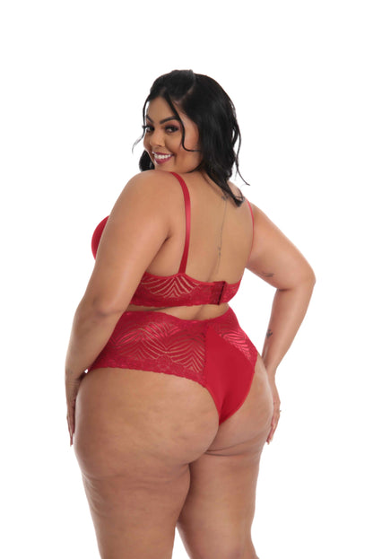 Conjunto Calesson Plus Size em Branco – Doce Malícia