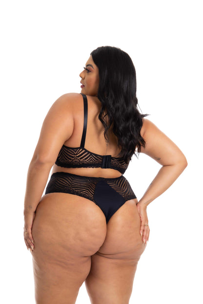 Conjunto Calesson Plus Size em Branco – Doce Malícia