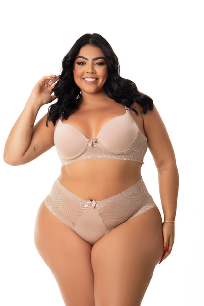 Conjunto Calesson Plus Size em Branco – Doce Malícia