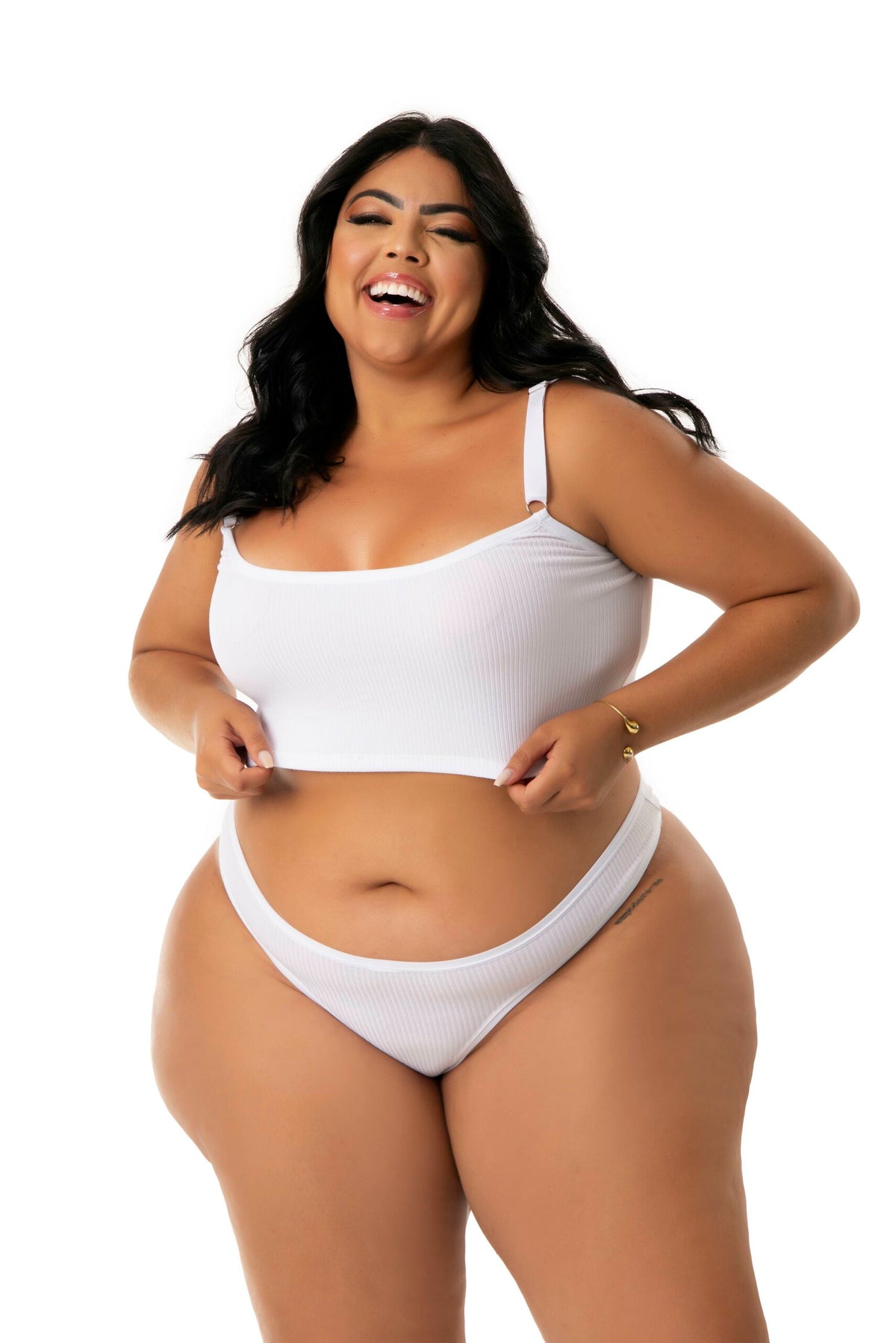 Conjunto Canelado Plus Size em Branco – Doce Malícia