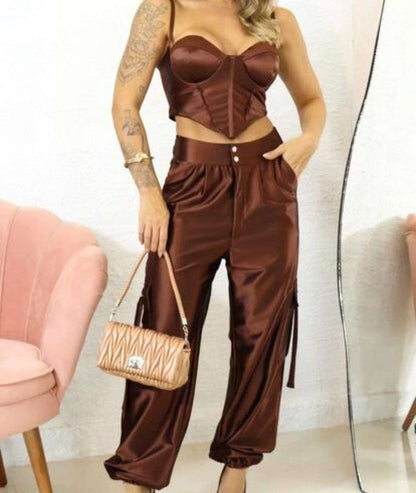 Conjunto Carmella Cropped Corselet e Calça Cargo Crepe Prada - Marrom