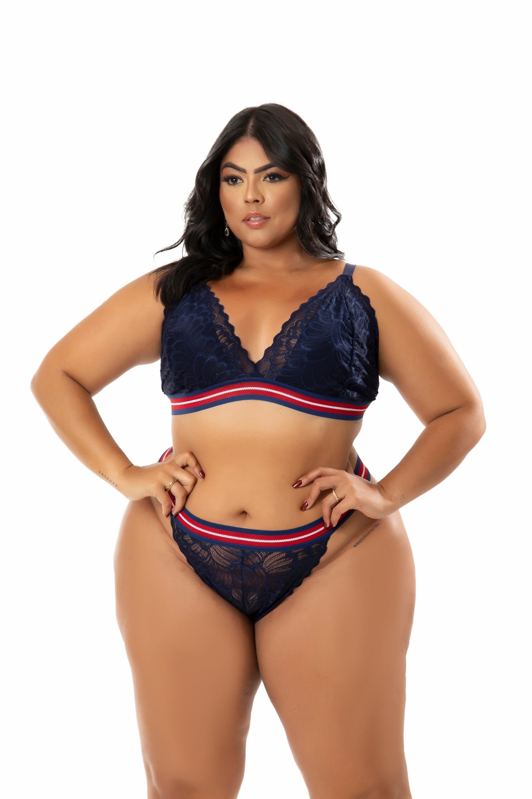 Conjunto de renda Plus Size em azul-Marinho – Doce Malícia