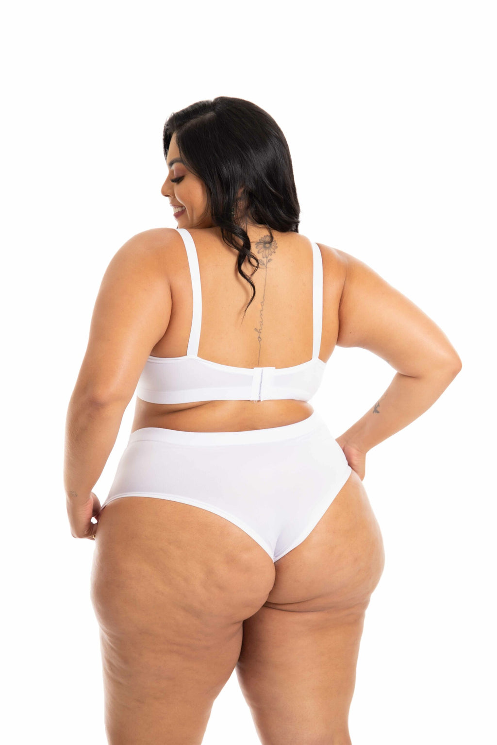 Conjunto de lingerie reforçado Plus Size em azul-Marinho – Doce Malícia