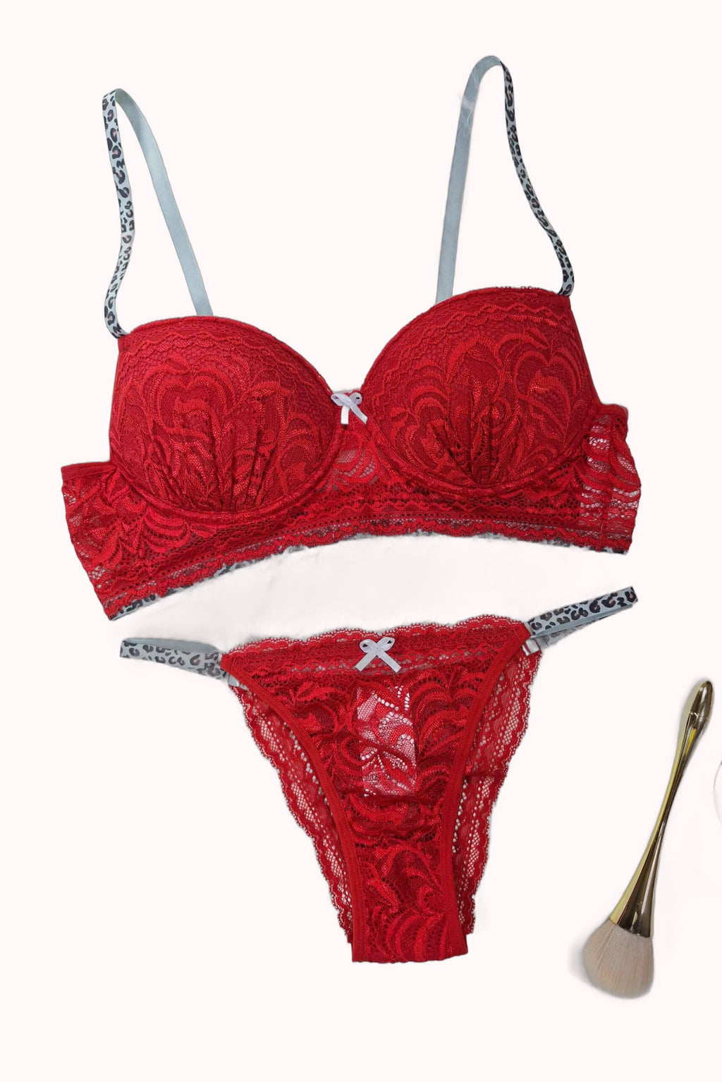 Conjunto de Bojo com Renda e Alça Animal Print – Doce Malícia