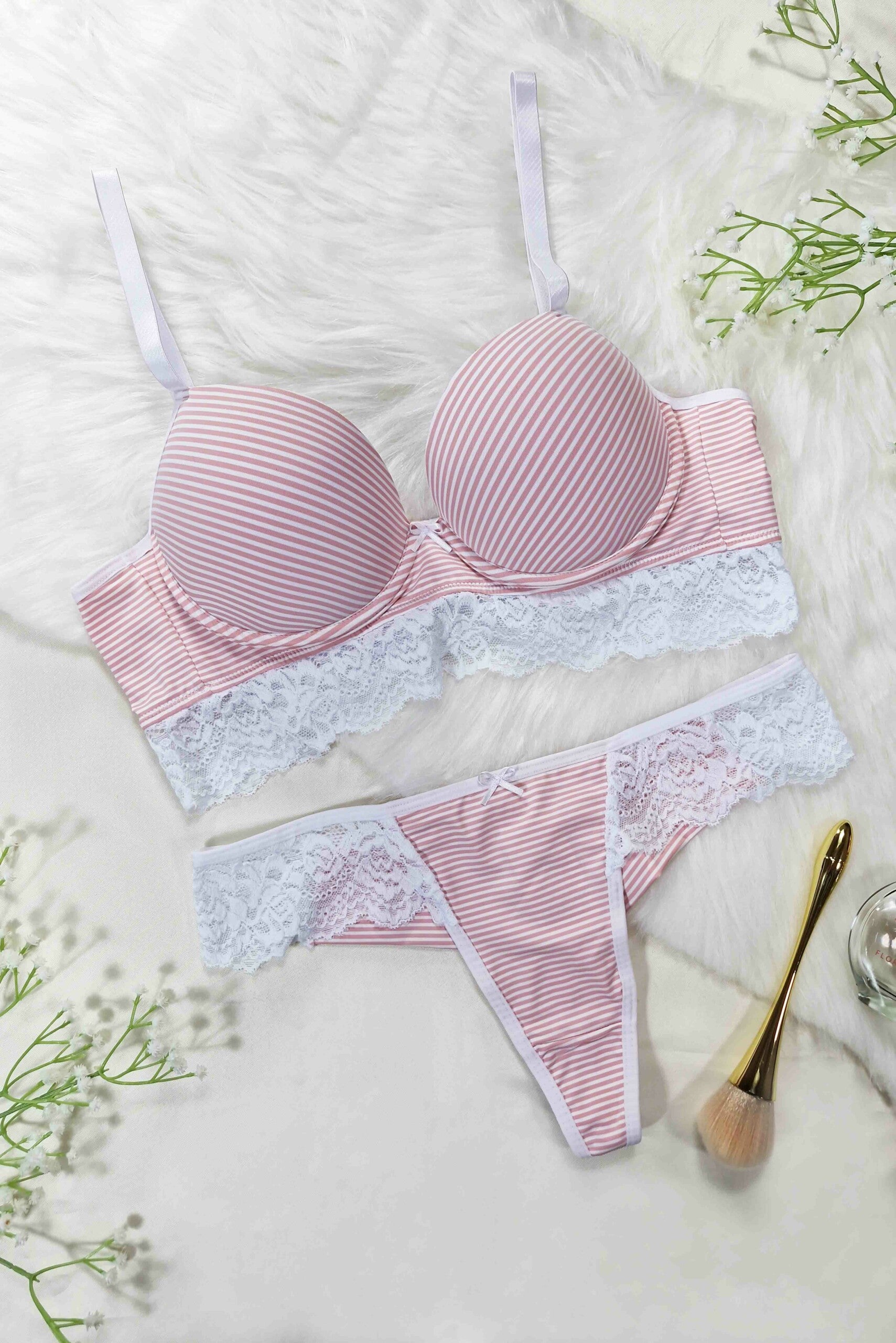 Conjunto de Bojo Estampado com em Branco – Doce Malícia