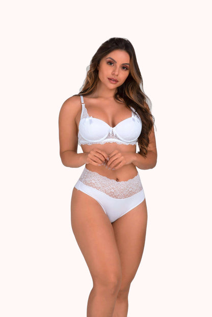 Conjunto em renda com fio duplo – Doce Malícia