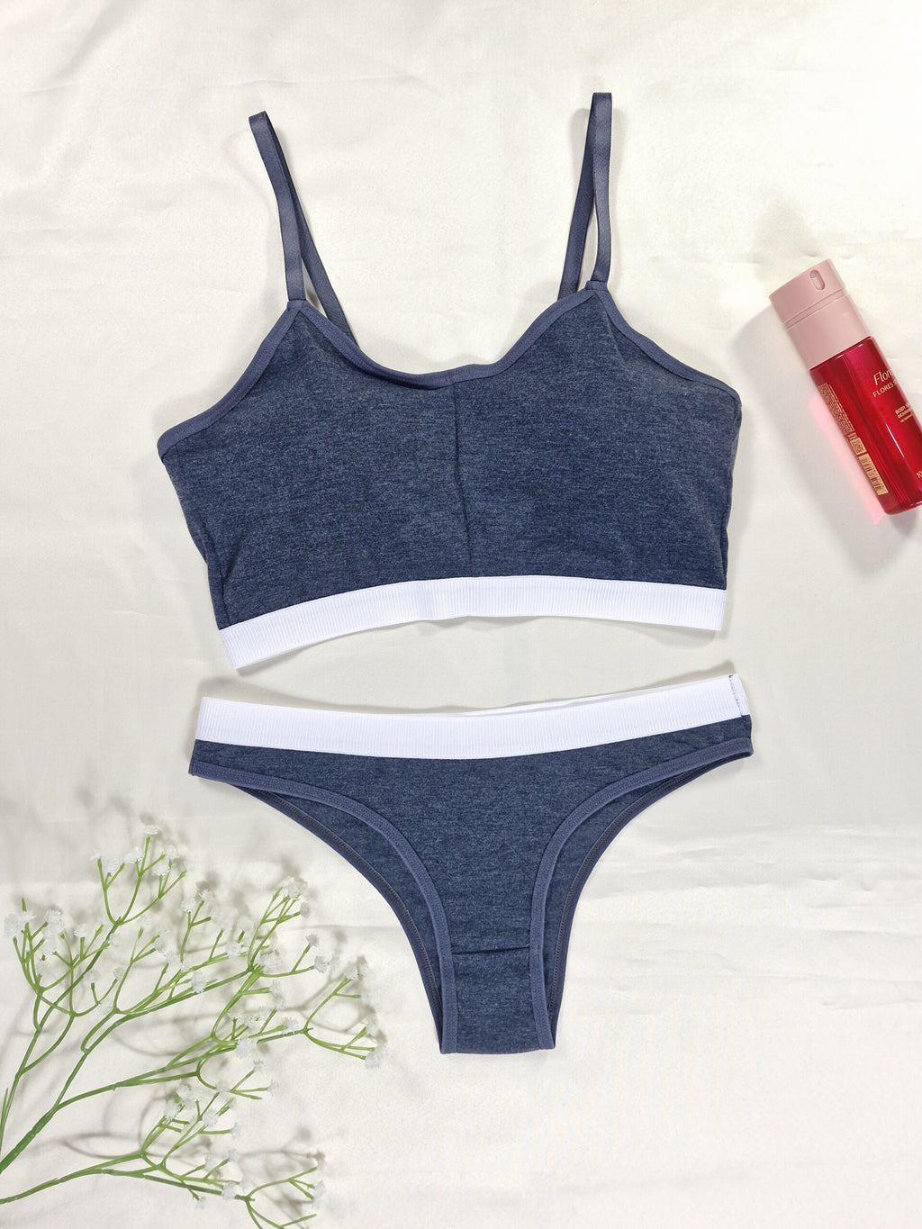 Conjunto Esportivo de Mescla com em Branco – Doce Malícia