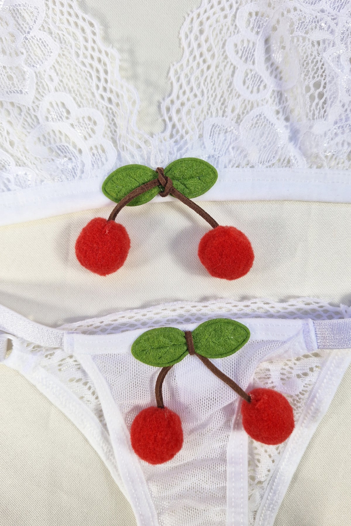 Conjunto Fio Dental de Tule em Branco – Doce Malícia