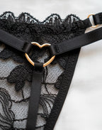 Conjunto Fio Dental com Tule Bordado em Branco – Doce Malícia