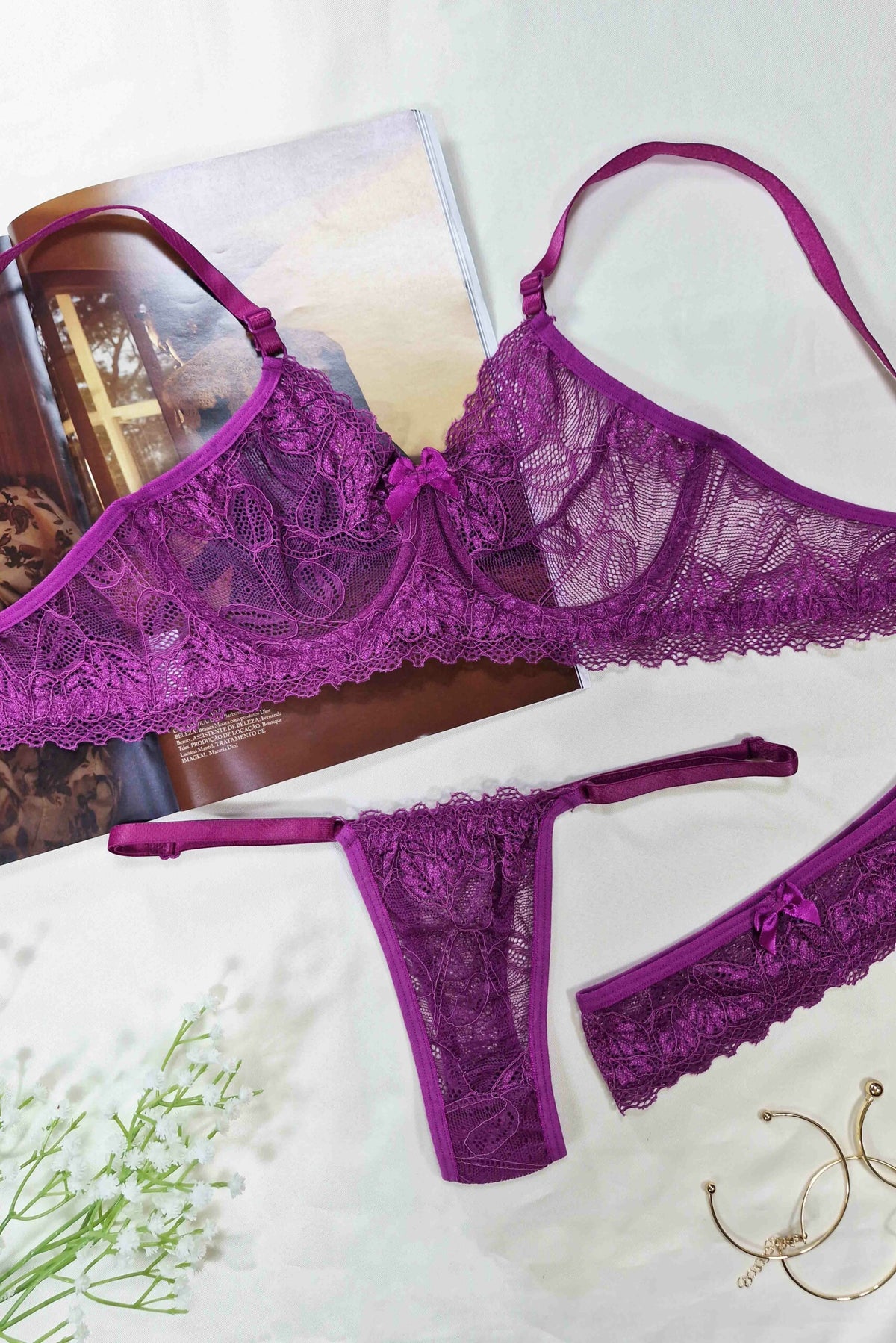 Conjunto Sensual com Perneira em Branco – Doce Malícia