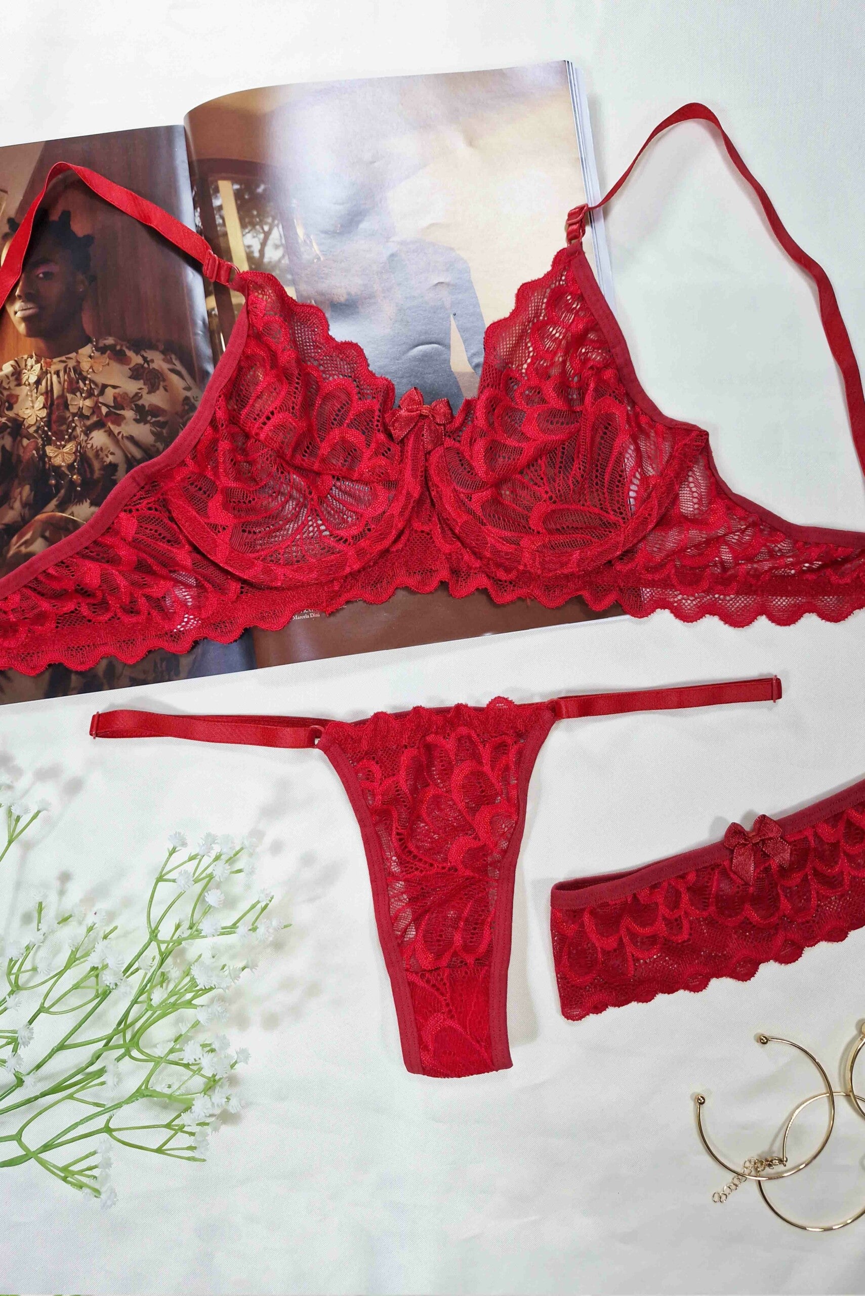 Conjunto Sensual com Perneira em Branco – Doce Malícia