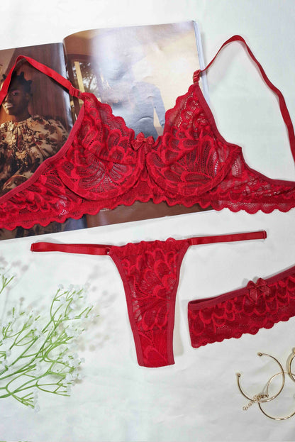 Conjunto Sensual com Perneira em Branco – Doce Malícia