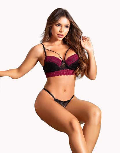 Conjunto sensual em renda – Doce Malícia