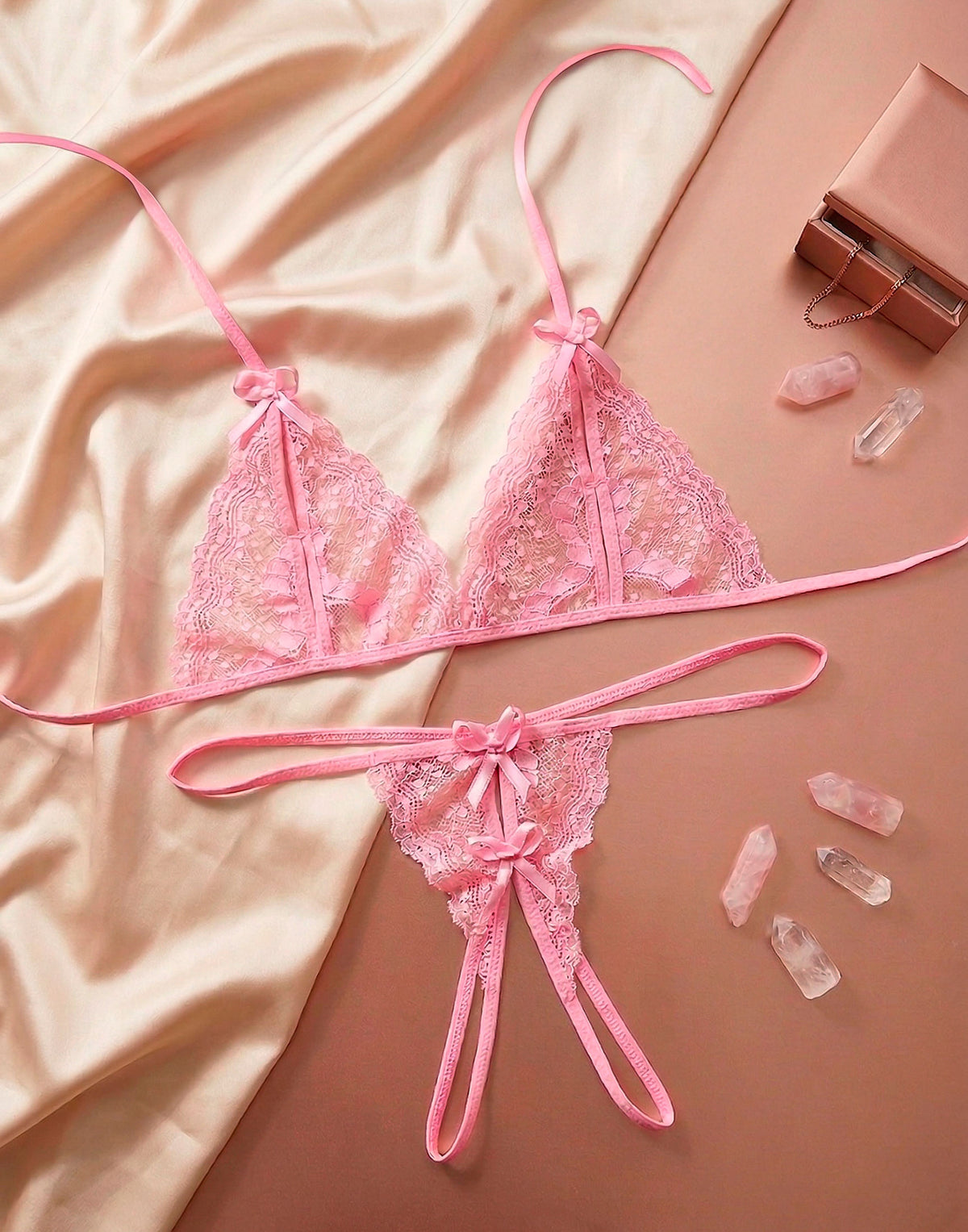 Conjunto Sexy com Abertura Íntima em Branco – Doce Malícia