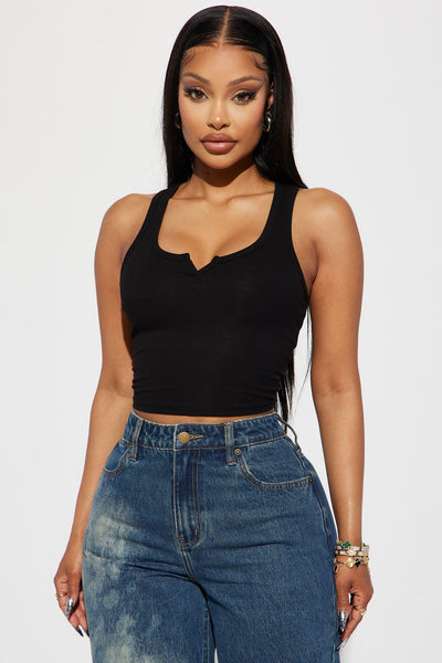 Cropped Feminino Canelado Preto – Doce Malícia