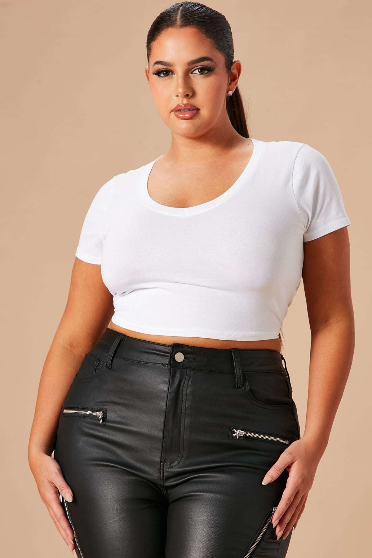 Cropped Feminino Decote V Branco – Doce Malícia