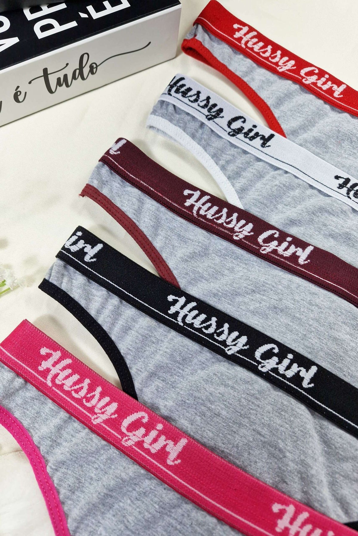 Cueca Feminina Fio Dental Mescla em Branco – Doce Malícia