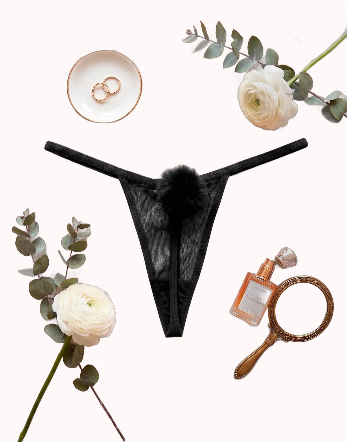 Fio Dental Sexy com Detalhe Pompom – Doce Malícia