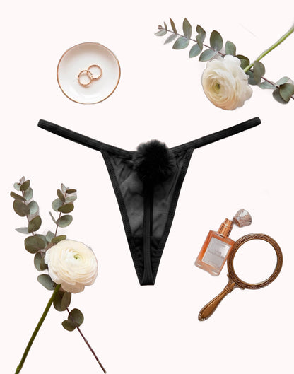 Fio Dental Sexy com Detalhe Pompom – Doce Malícia