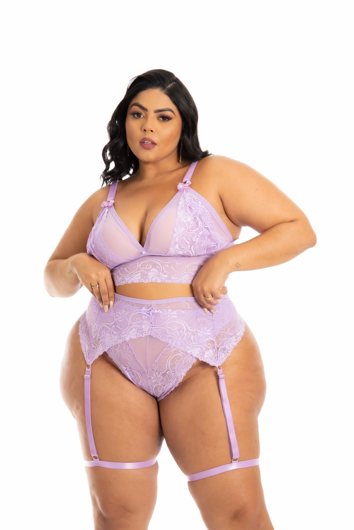 Lingerie Com Cinta Liga Plus Size em Branco – Doce Malícia