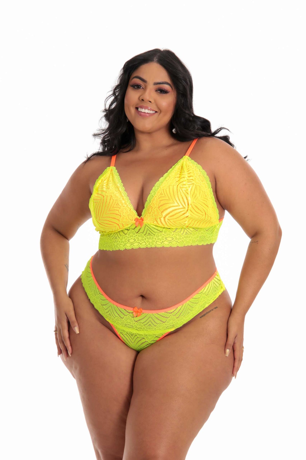 Lingerie Plus Size Neon em Amarelo Neon – Doce Malícia